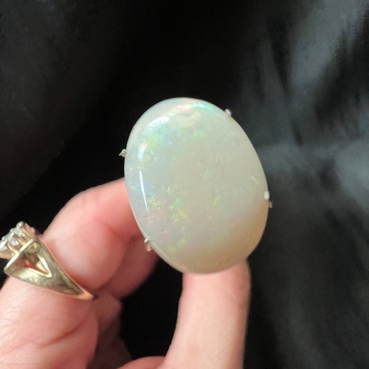 Natural White Opal Cabochon 5.21 ct — Coober Pedy Australian Solid Opal — Multicolor Fire Gemstone